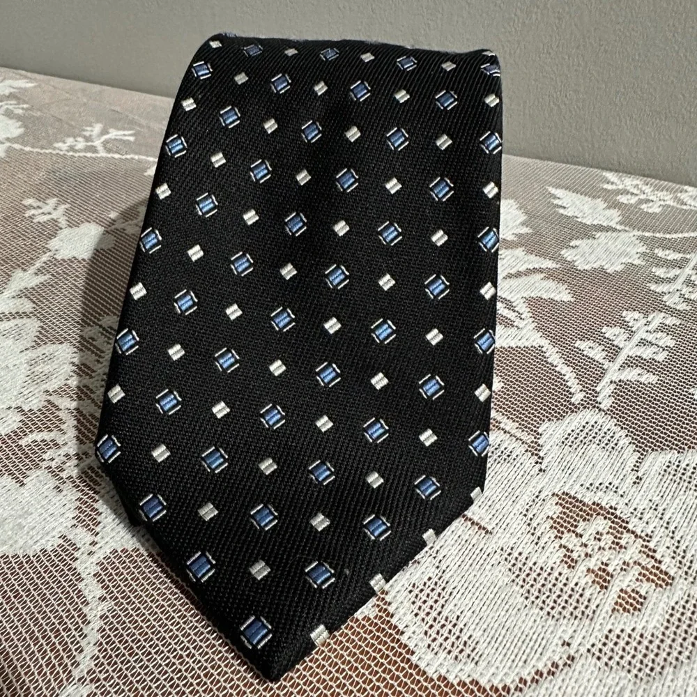Jos. A. Bank Necktie Mens OS Black Blue Silver Geometric Silk Executive